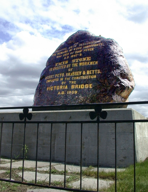 Irish Commemorate Stone, the Black Rock. Montreal. Photographer: André Pichette. Montreal Gazette.